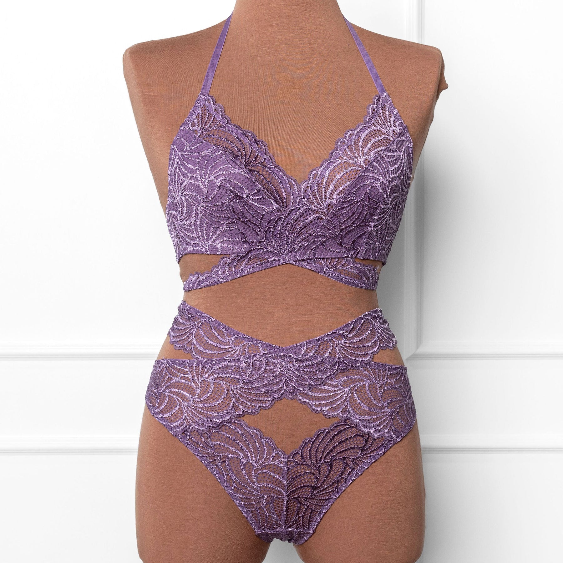 STRAPPY WRAP BRALETTE - LAVENDER HAZE - Melovskin